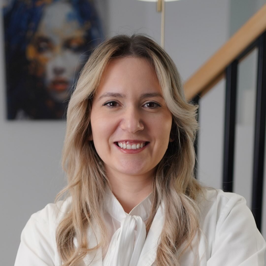 Dr. Cătălina Voinea